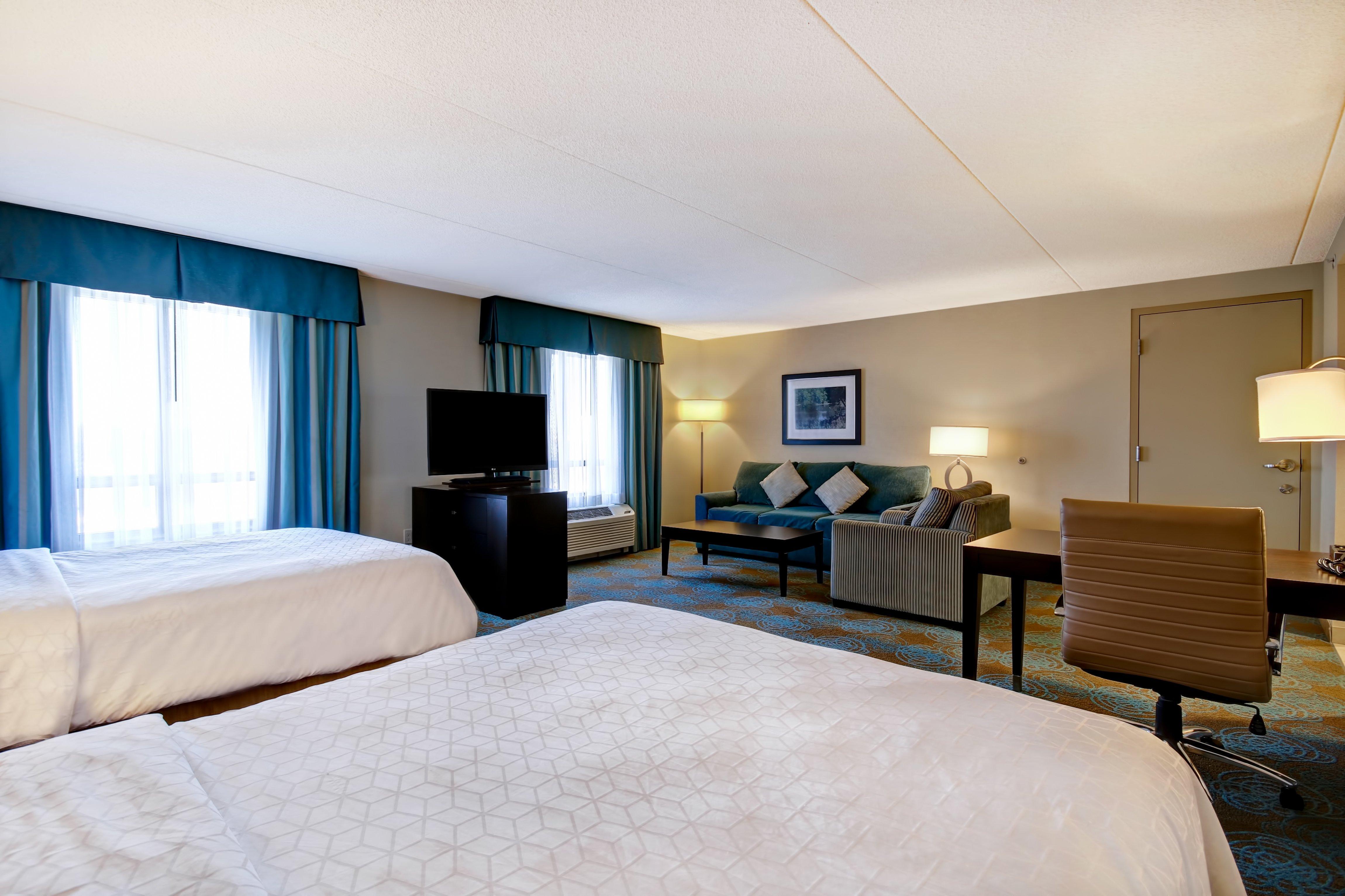 Holiday Inn Express Hotel & Suites Waterloo - St. Jacobs Area By Ihg Exterior photo