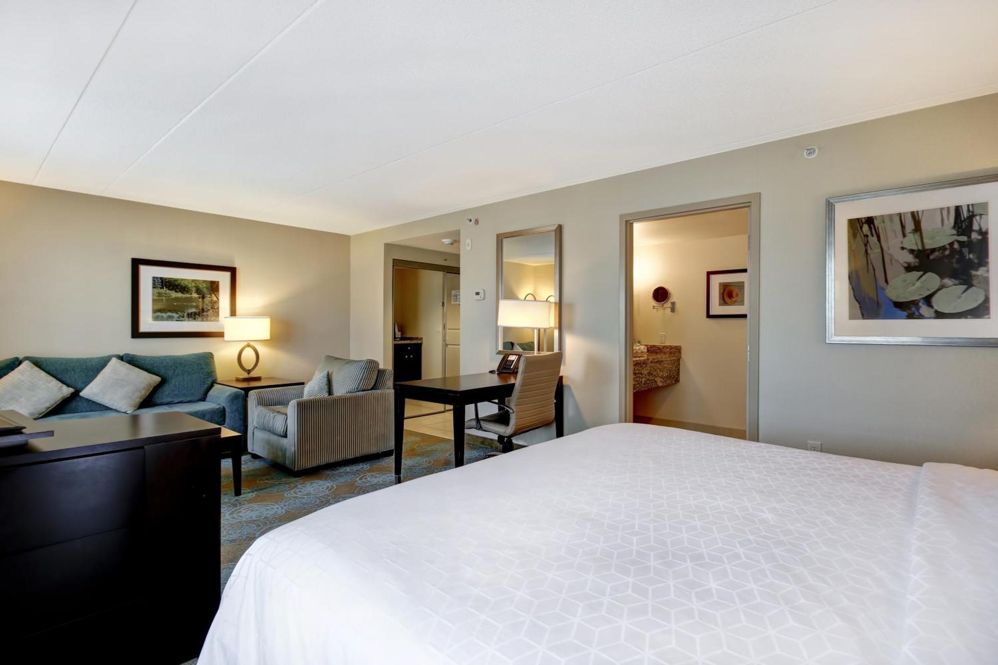 Holiday Inn Express Hotel & Suites Waterloo - St. Jacobs Area By Ihg Exterior photo