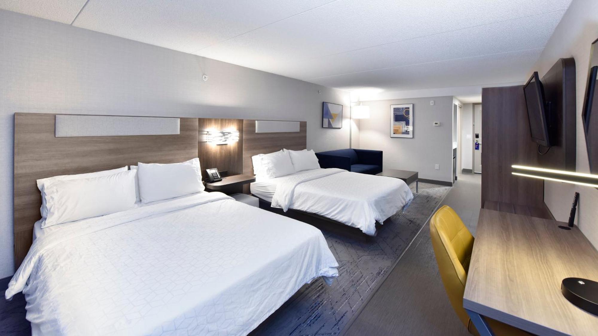 Holiday Inn Express Hotel & Suites Waterloo - St. Jacobs Area By Ihg Exterior photo