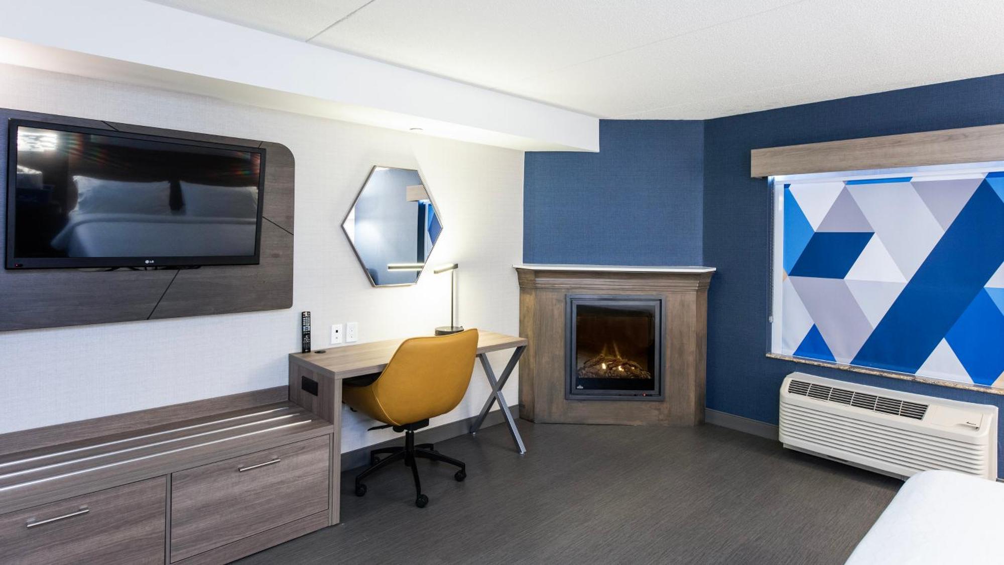 Holiday Inn Express Hotel & Suites Waterloo - St. Jacobs Area By Ihg Exterior photo