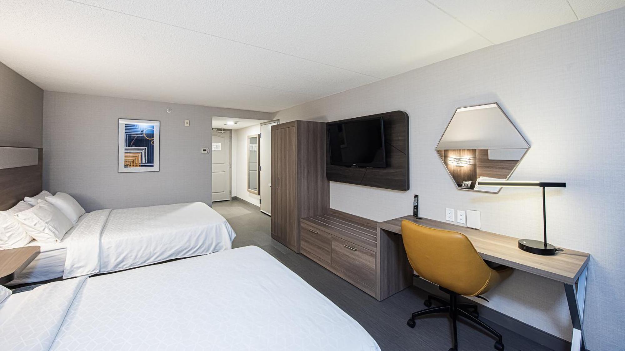 Holiday Inn Express Hotel & Suites Waterloo - St. Jacobs Area By Ihg Exterior photo